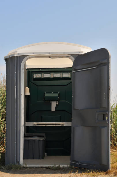 Best Porta potty delivery and setup  in Bowman, ND